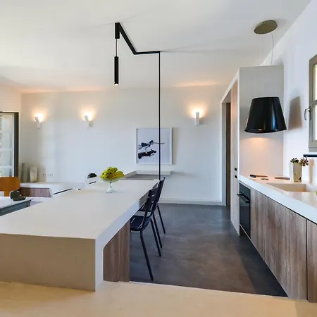 Archipelagotinos Holiday home *