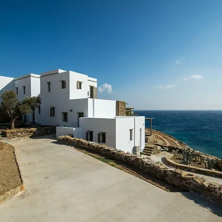 Archipelagotinos Holiday home *