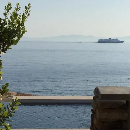 Archipelagotinos Holiday home Agios Romanos