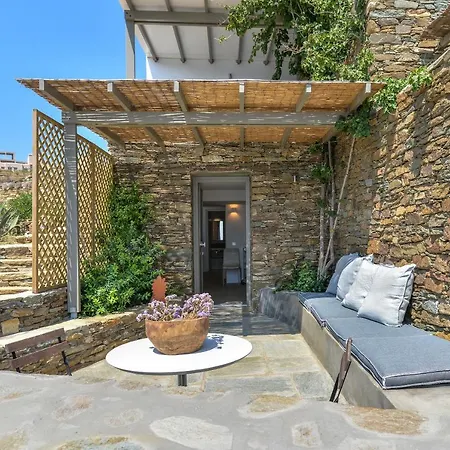 Archipelagotinos Agios Romanos